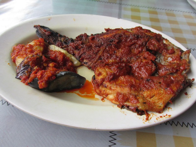 Ikan Bakar Bumbu Kuning