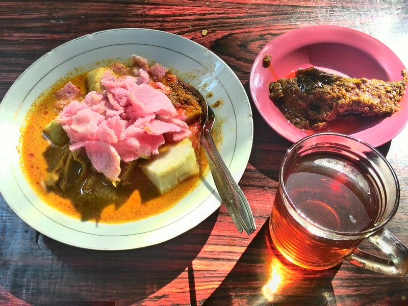 Ketupat Sayur