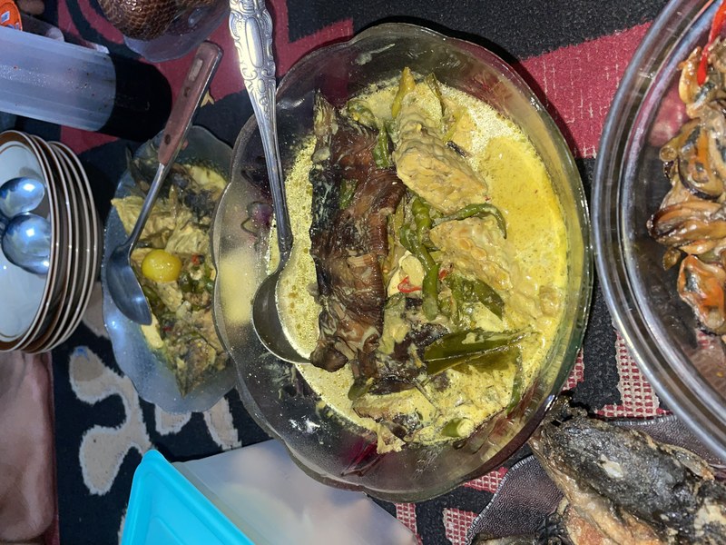 Mangut Ikan Pari