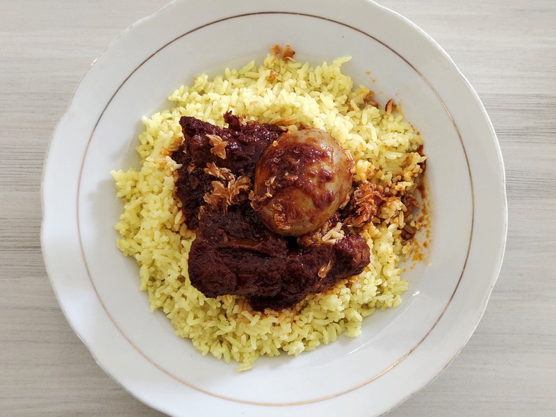 Nasi Kuning Banjar